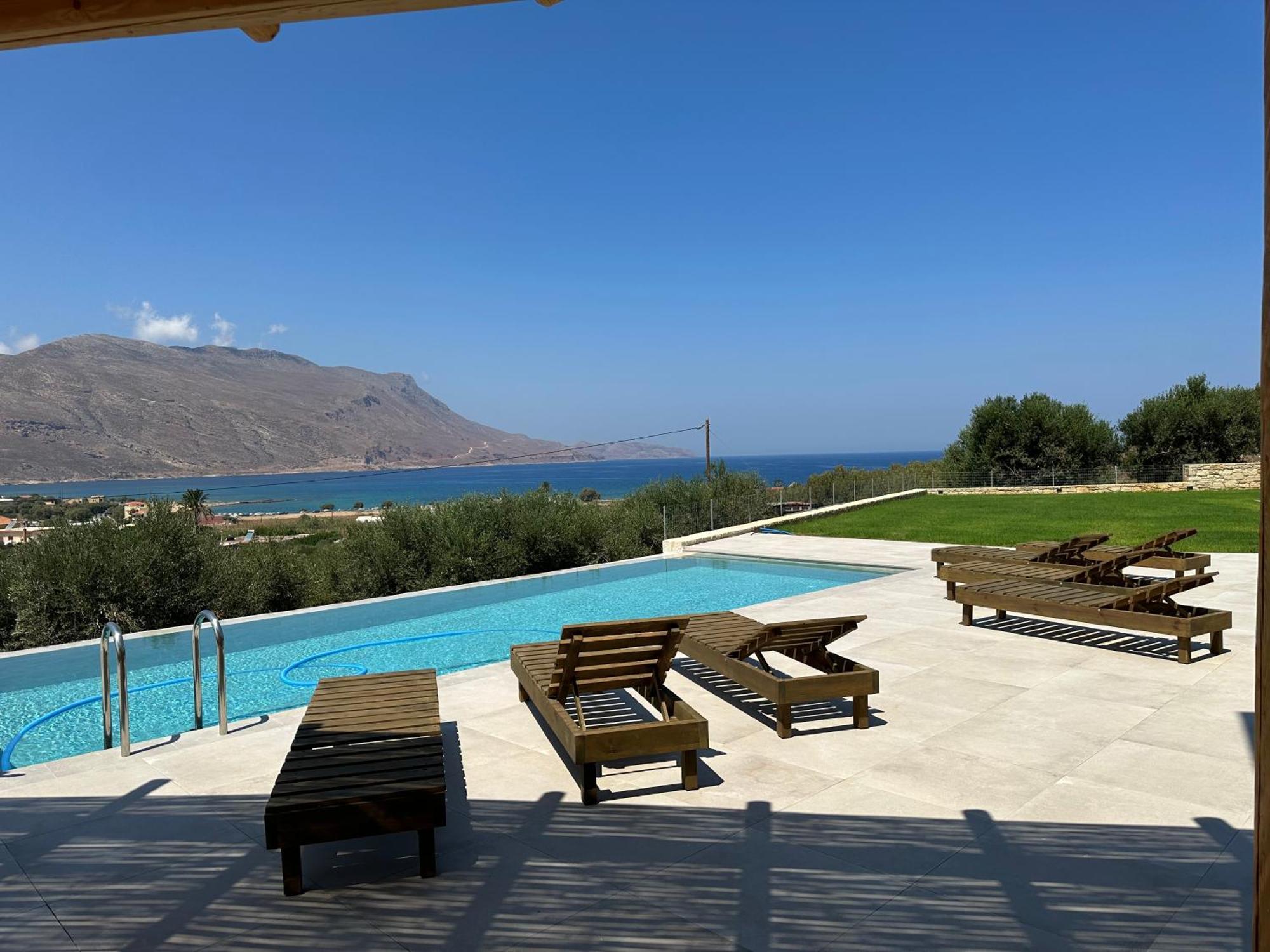 Nusa Retreat - Seaview Luxury Residences Kissamos Exterior photo