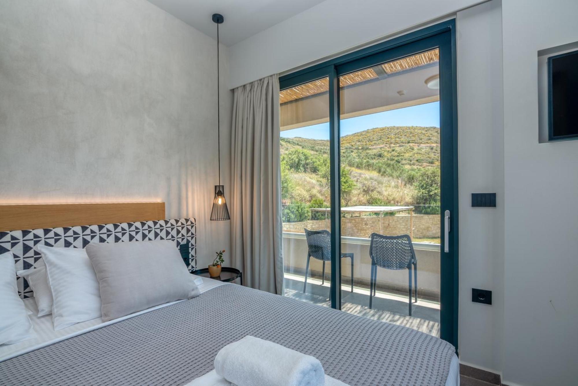 Nusa Retreat - Seaview Luxury Residences Kissamos Exterior photo